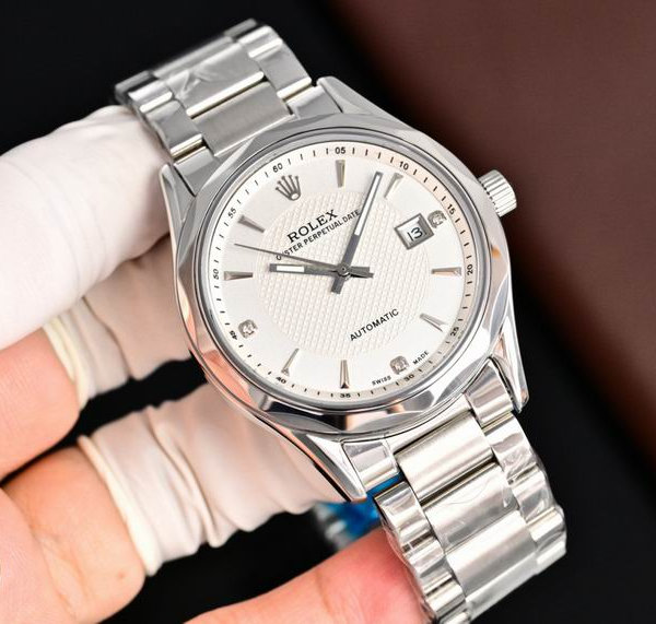 Rolex 40mm 040919